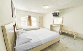 Oyo Hotel Villas Paraiso Stephany Acapulco 2* México